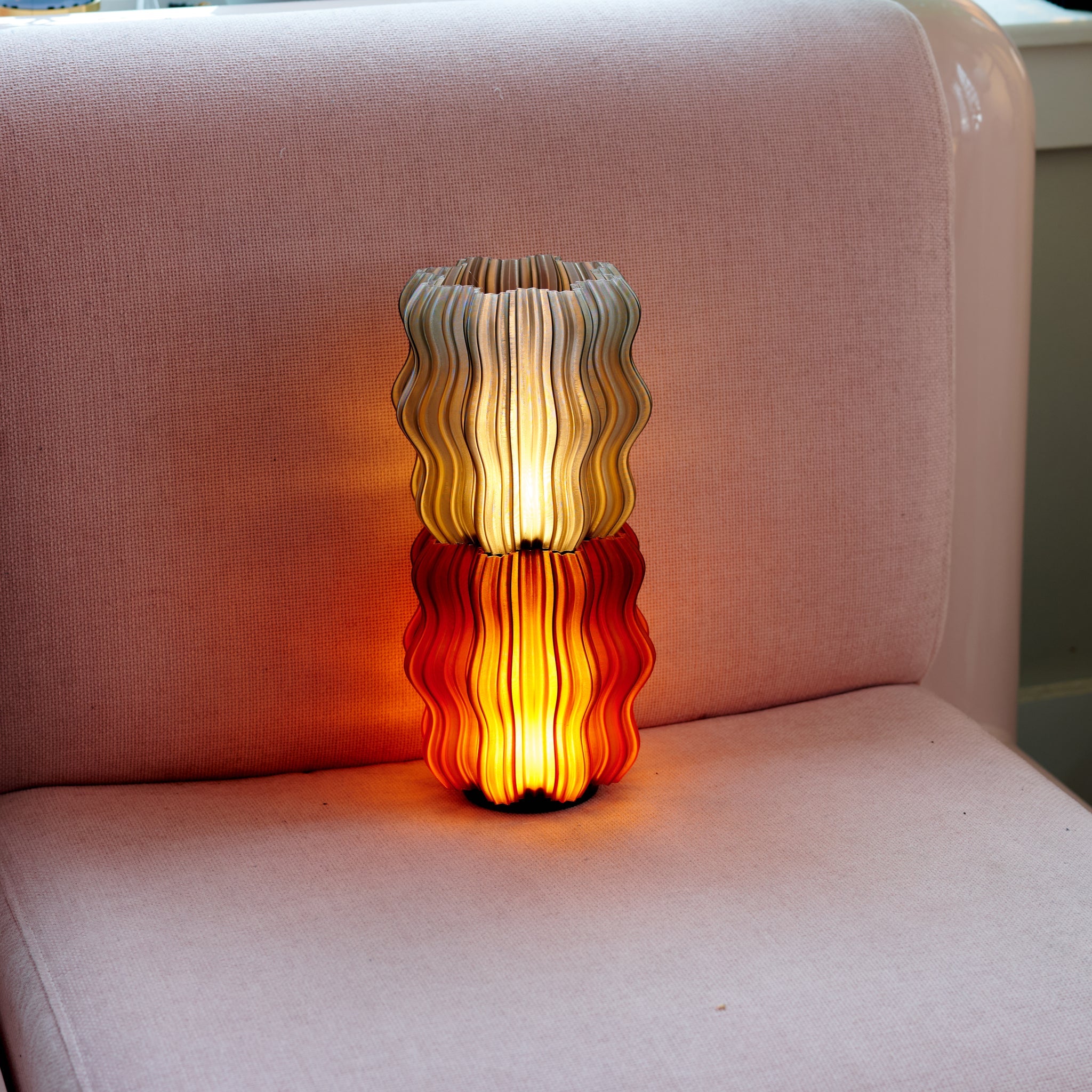 Cordless Mini Wavy Lamp